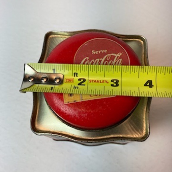 Vintage Coca Cola Tin Can - Picture 9 of 10